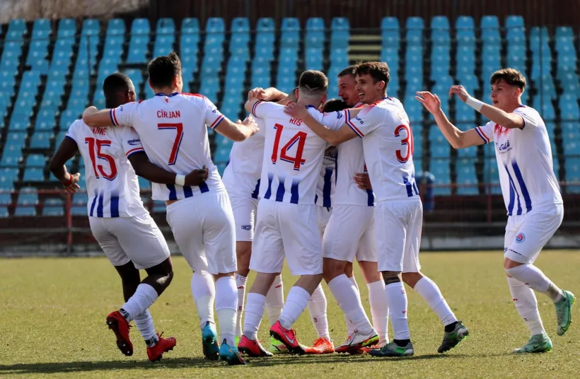 Victorie pentru Oţelul, înfrângere pentru Sporting