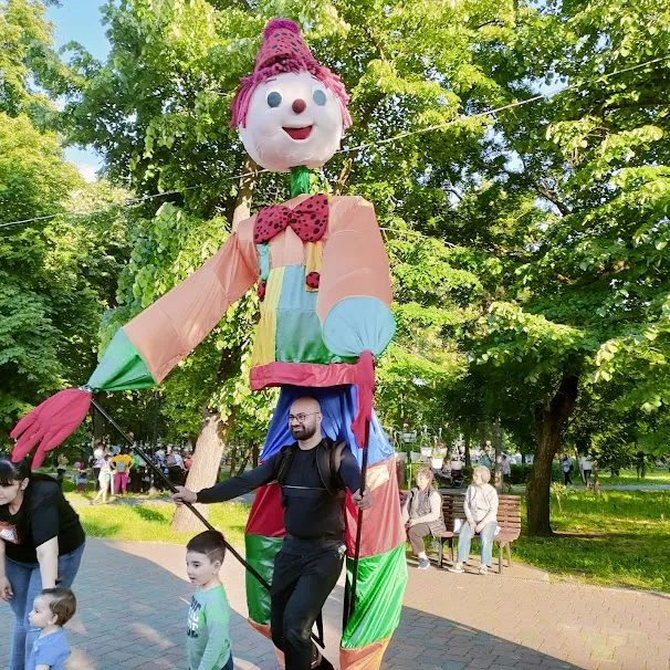 „Carnavalul Copiilor”, în Grădina Publică din Galați