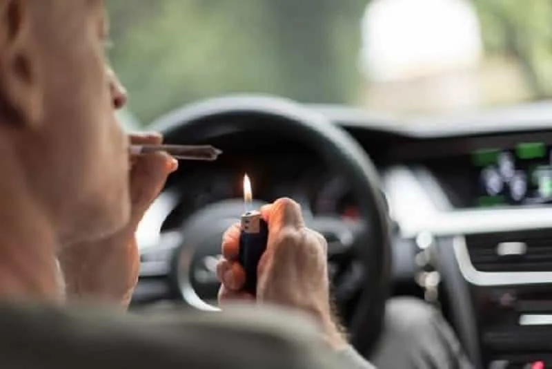 Șofer gălățean, prins la volan drogat cu cannabis