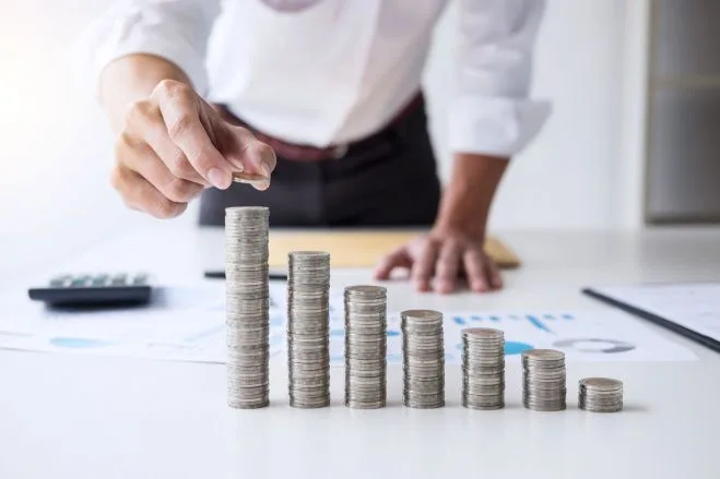 Peste 170.000 de angajați au beneficiat de creșterea veniturilor în urma măsurii PSD privind majorarea voluntară a salariului minim