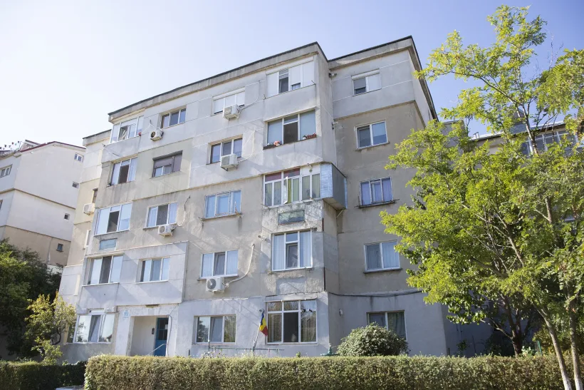 Încă două blocuri din Galați modernizate cu bani europeni