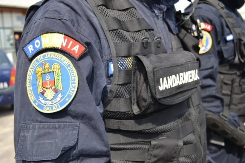 Un jandarm a descărcat din greșeală un spray lacrimogen pe stadion, la meciul dintre Oțelul-FCSB. Jandarmeria prezintă scuze