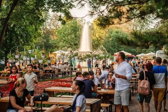 Gălățenii sunt invitați la festival. Street FOOD Festival sărbătorește 10 ani cu patru zile de mâncare și muzică