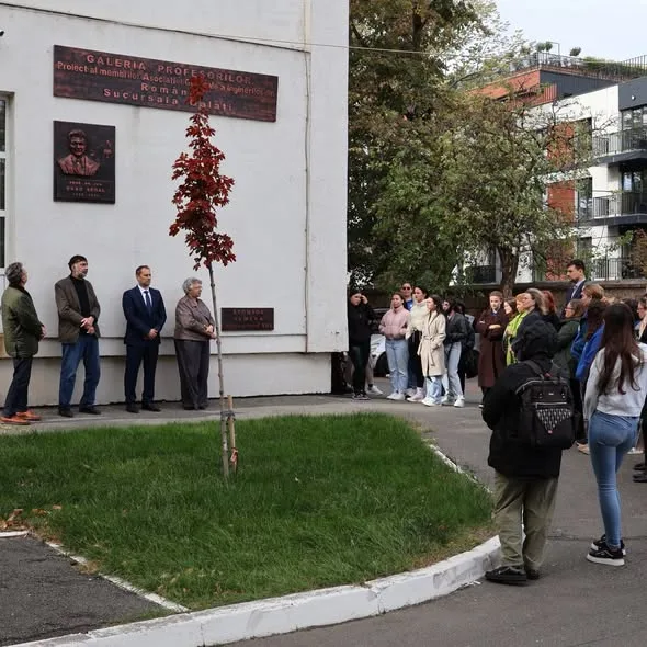 „Galeria profesorilor”, un nou spațiu dedicat dascălilor universitari memorabili 